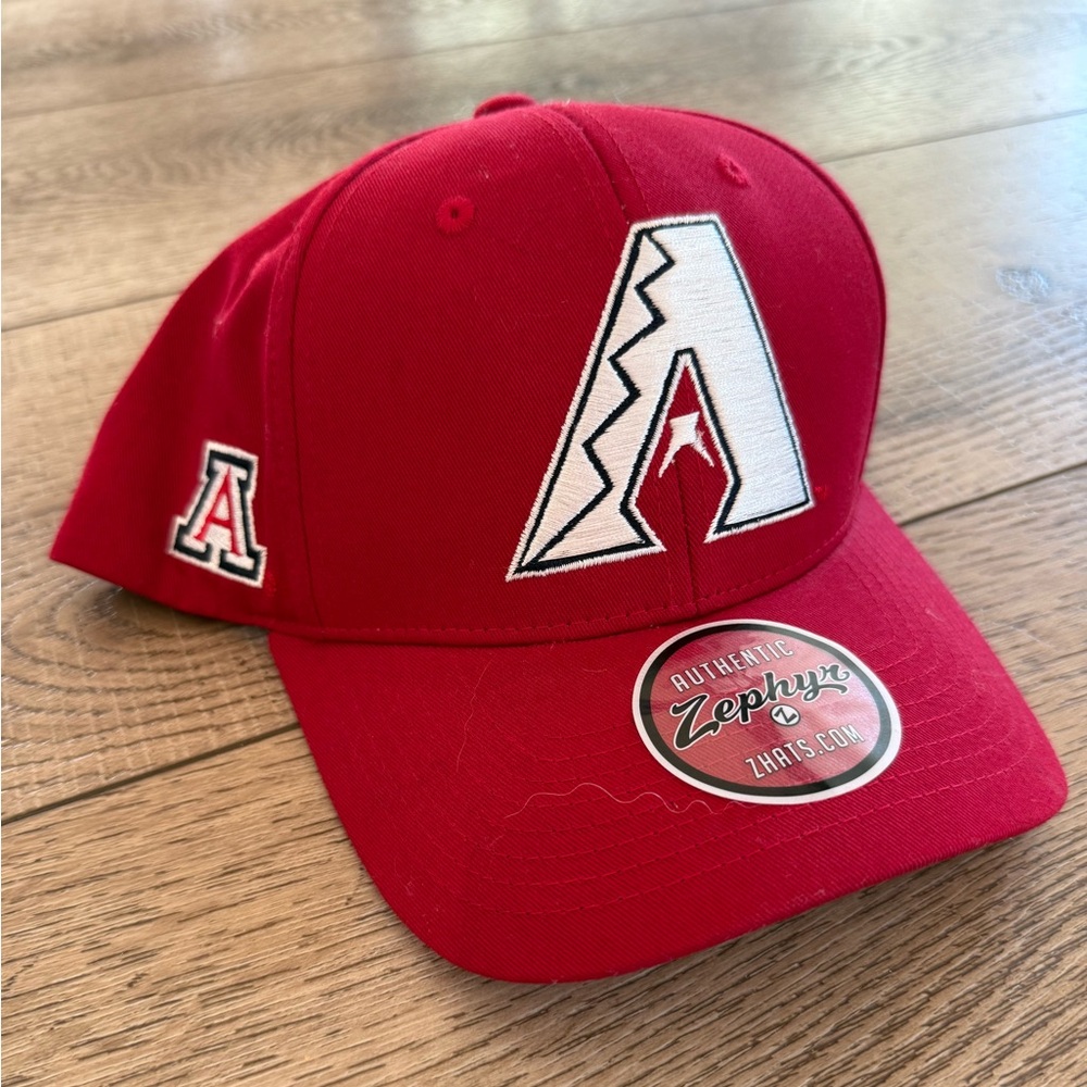 Zephyr Red Hat Accessories